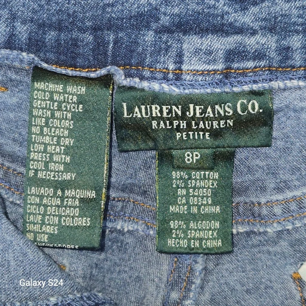 Lauren Jeans Co Ralph Lauren Petite‎ 8P Medium Wash High Rise Raw Hem Tapered